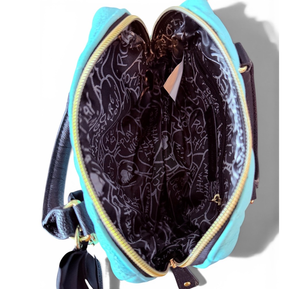 Betsey Johnson Be-Mine Heart Quilted Aqua Blue with Bow Crossbody Handbag - Picture 6 of 9